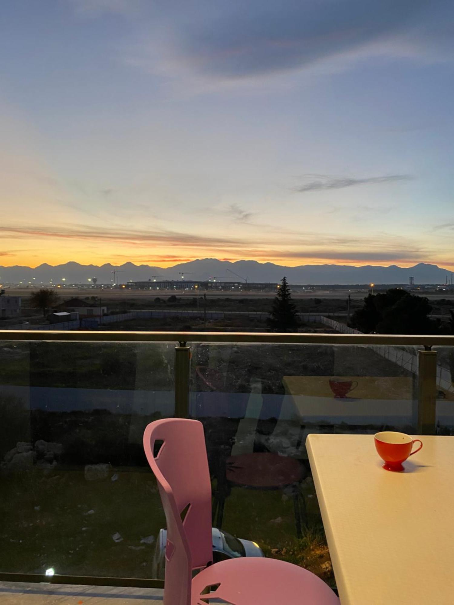 Antalya Havalimanina Yakin Havuzlu 1+1 Lux Daire Extérieur photo
